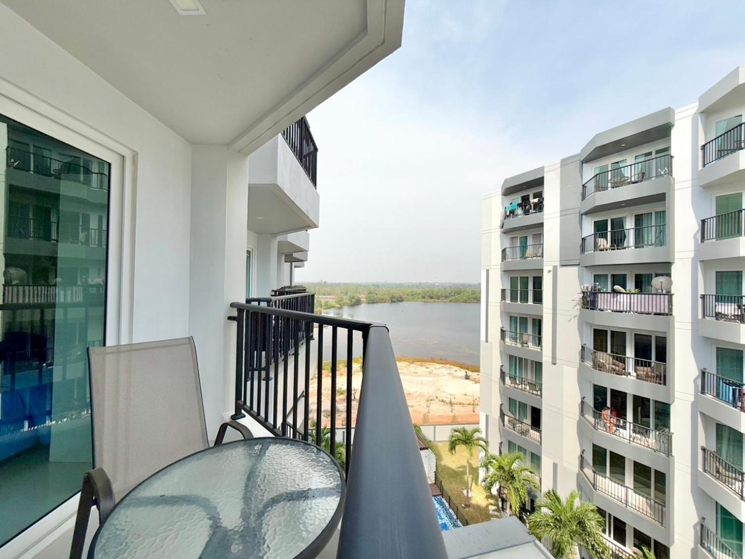 Mantra Beach Condominium Suite - Mae Phim Ban Tha Fat Bagian luar foto